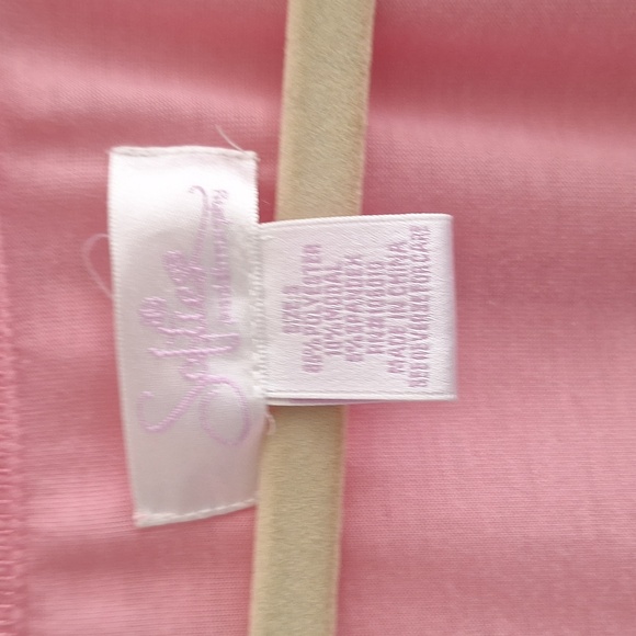 Pink Women's Robe, Size Small - Picture 3 of 4